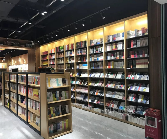 書(shū)城書(shū)架_中島貨架