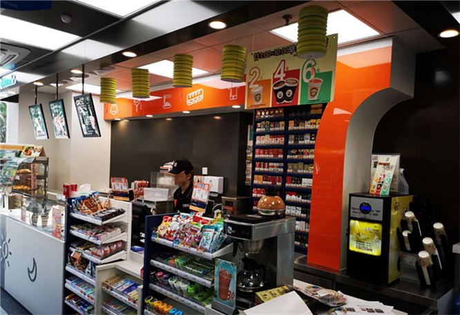 便利店收銀臺(tái)_收銀區(qū)設(shè)計(jì)圖